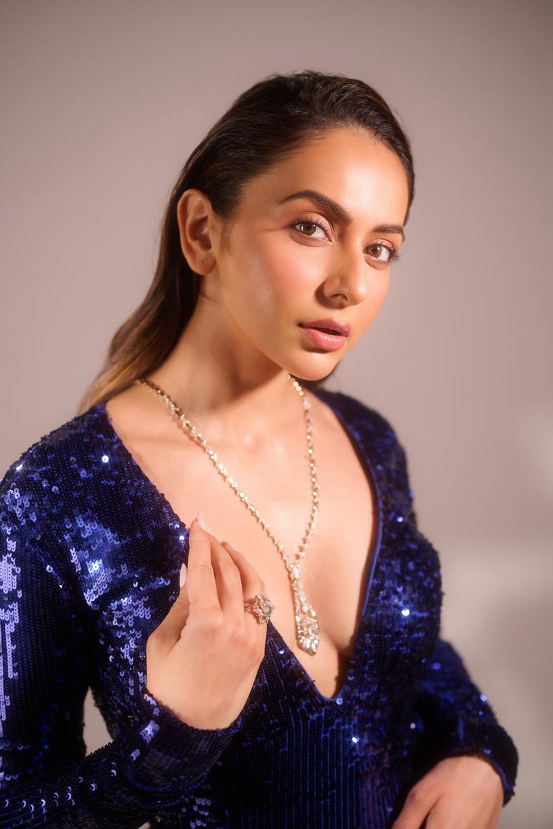 Rakul Singh tweet media