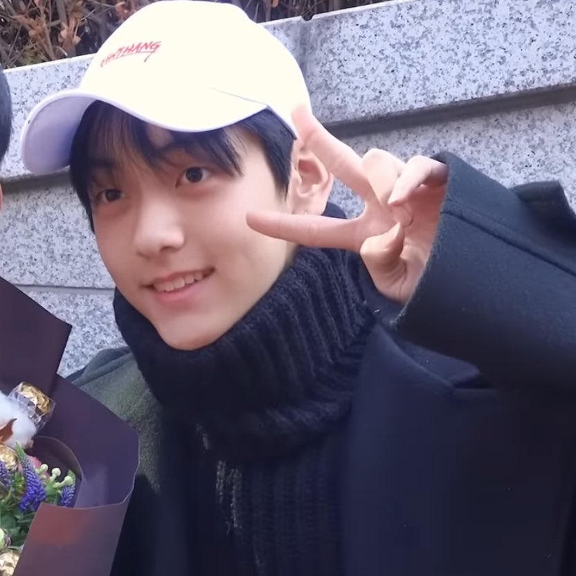 bro soobin never aged a day!