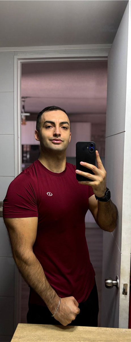 Alex tweet media