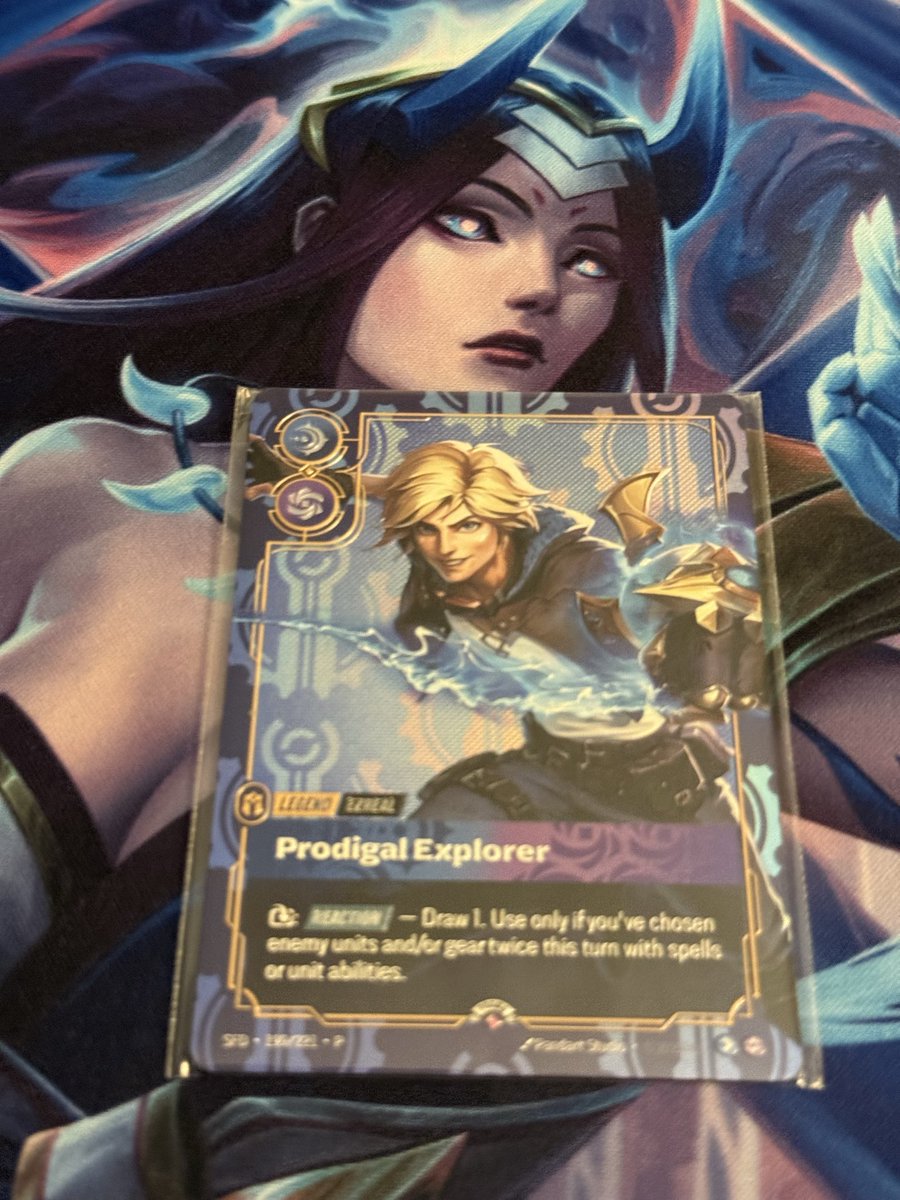 1/3 RQ top1
3/3 RQ top8’s
3/3 best of 
2/4(WIP) best of  ez challenge 
When back home I ll stream talking about my experience in Vegas and cover my streamed matches+ top8
Cya in Lille