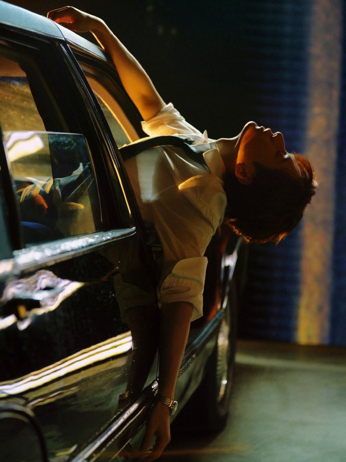 รูป Side face ของเฉิงอี้ในตำนาน ยกขึ้นหิ้งไว้กราบบูชา ยอมแล้วพี่จ๋า สันกรามพี่ดุมาก 🙇🤣