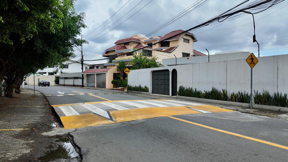 ATM Guayaquil tweet media