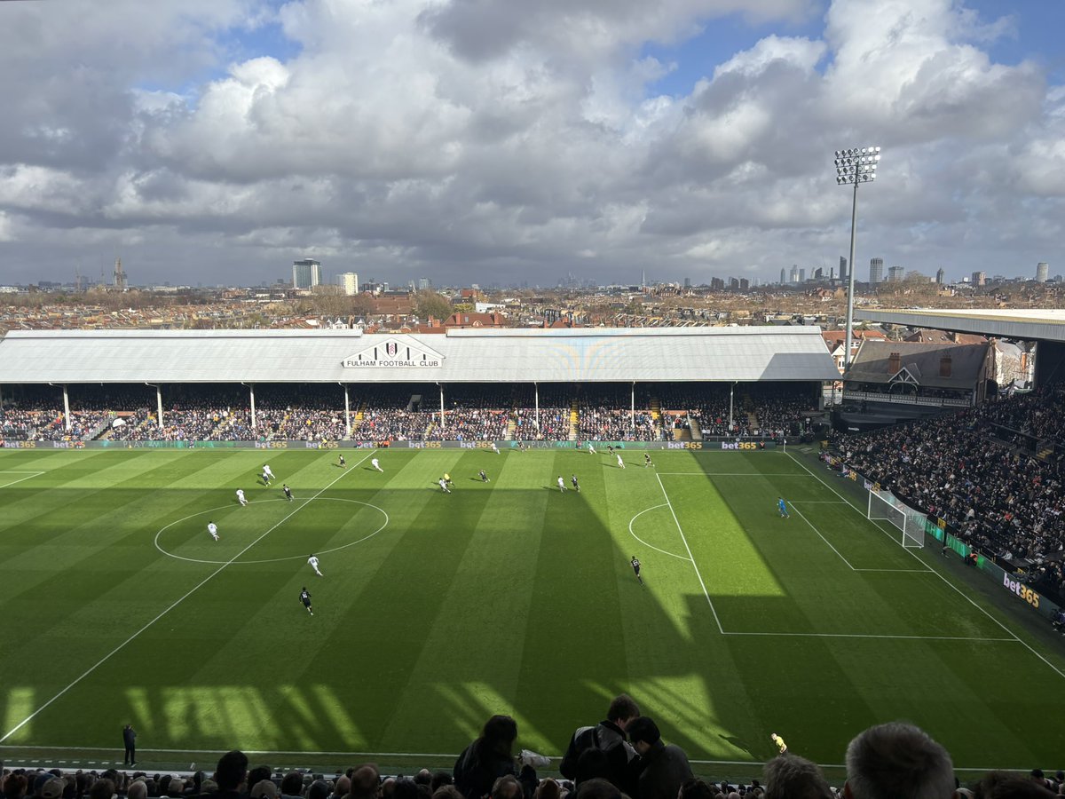 simon hughes tweet media