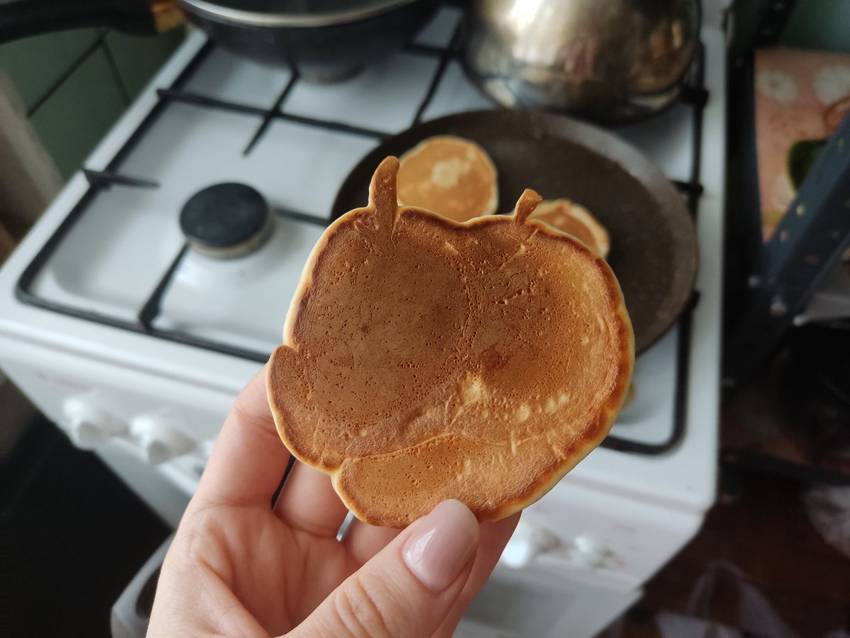 reginald tweet media