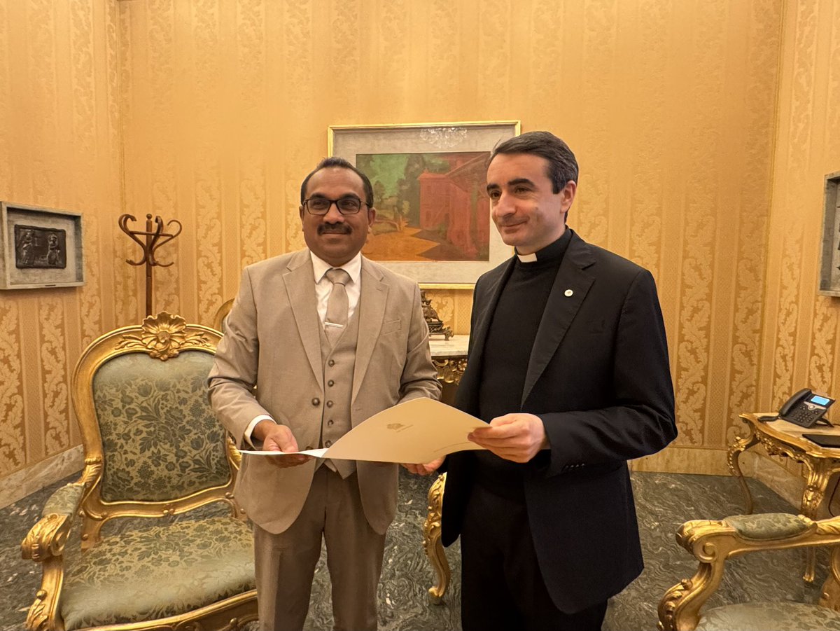 Sri Lanka in Italy tweet media