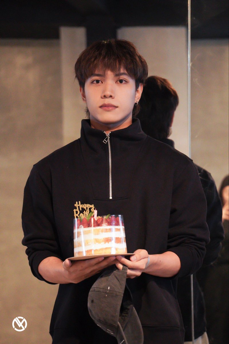 New:ID Jom Official tweet media