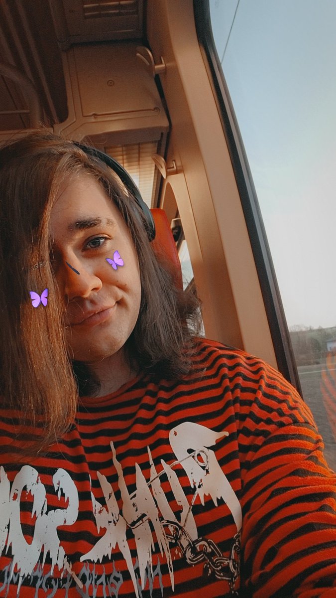 Dani Place 🐉🦕🐢 tweet media