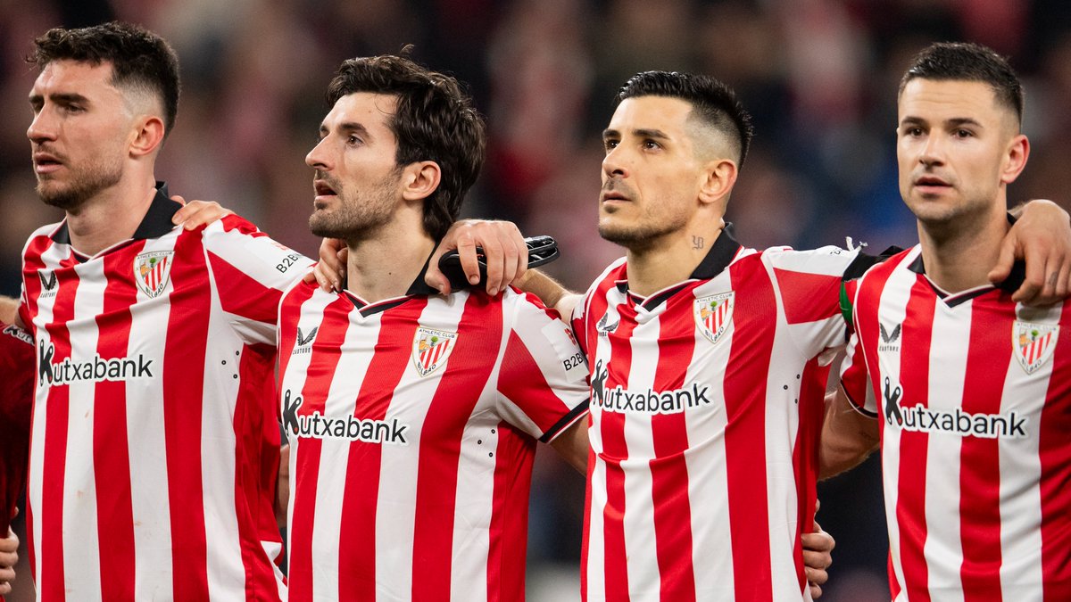 Athletic_en's tweet photo. 💪 𝗔𝗟𝗪𝗔𝗬𝗦 𝗔𝗧𝗛𝗟𝗘𝗧𝗜𝗖 🫂

#RealSociedadAthletic 🏆 #AthleticClub 🦁 https://t.co/NNNhVpRVon