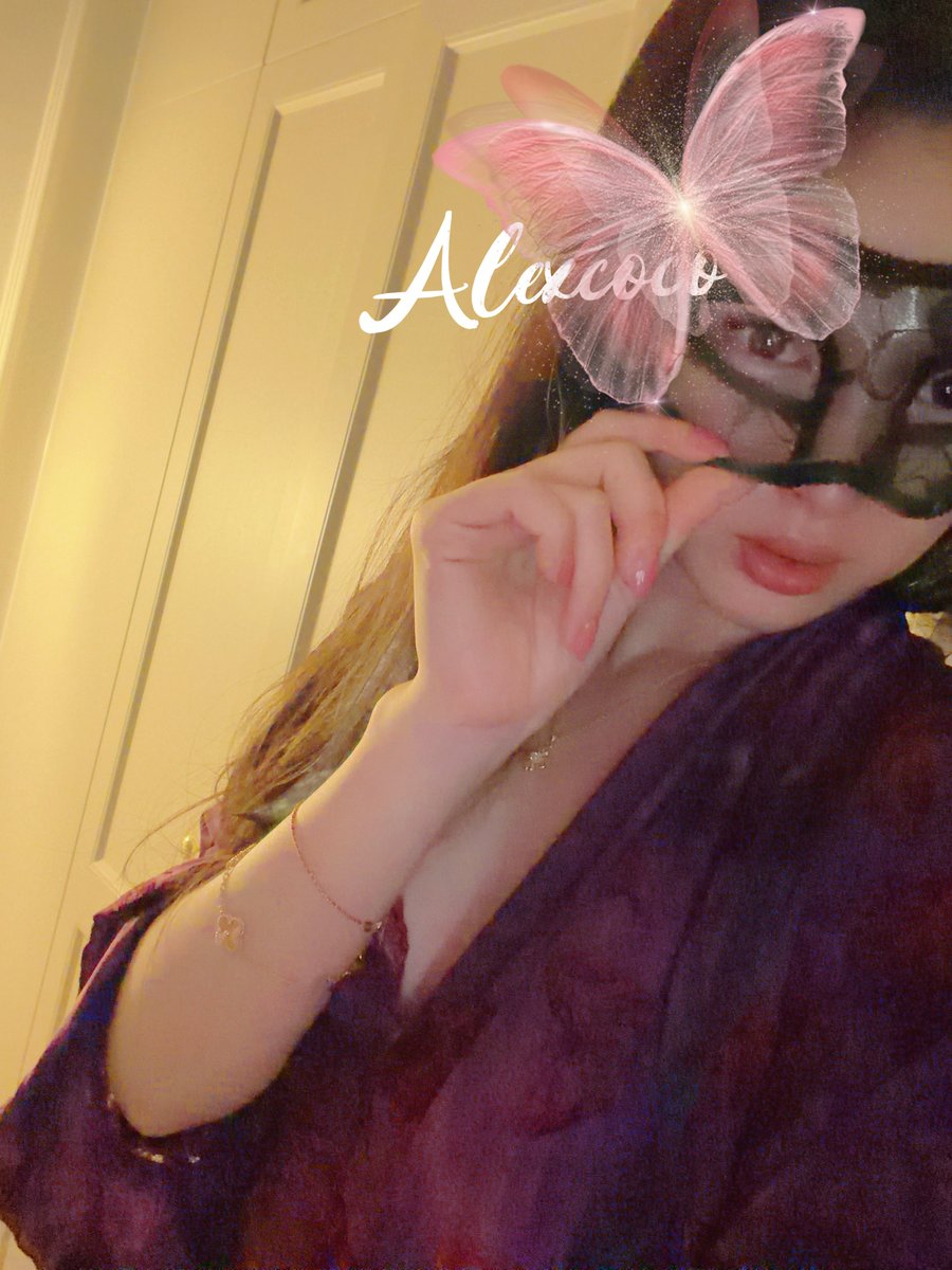 Alex&CoCo tweet media