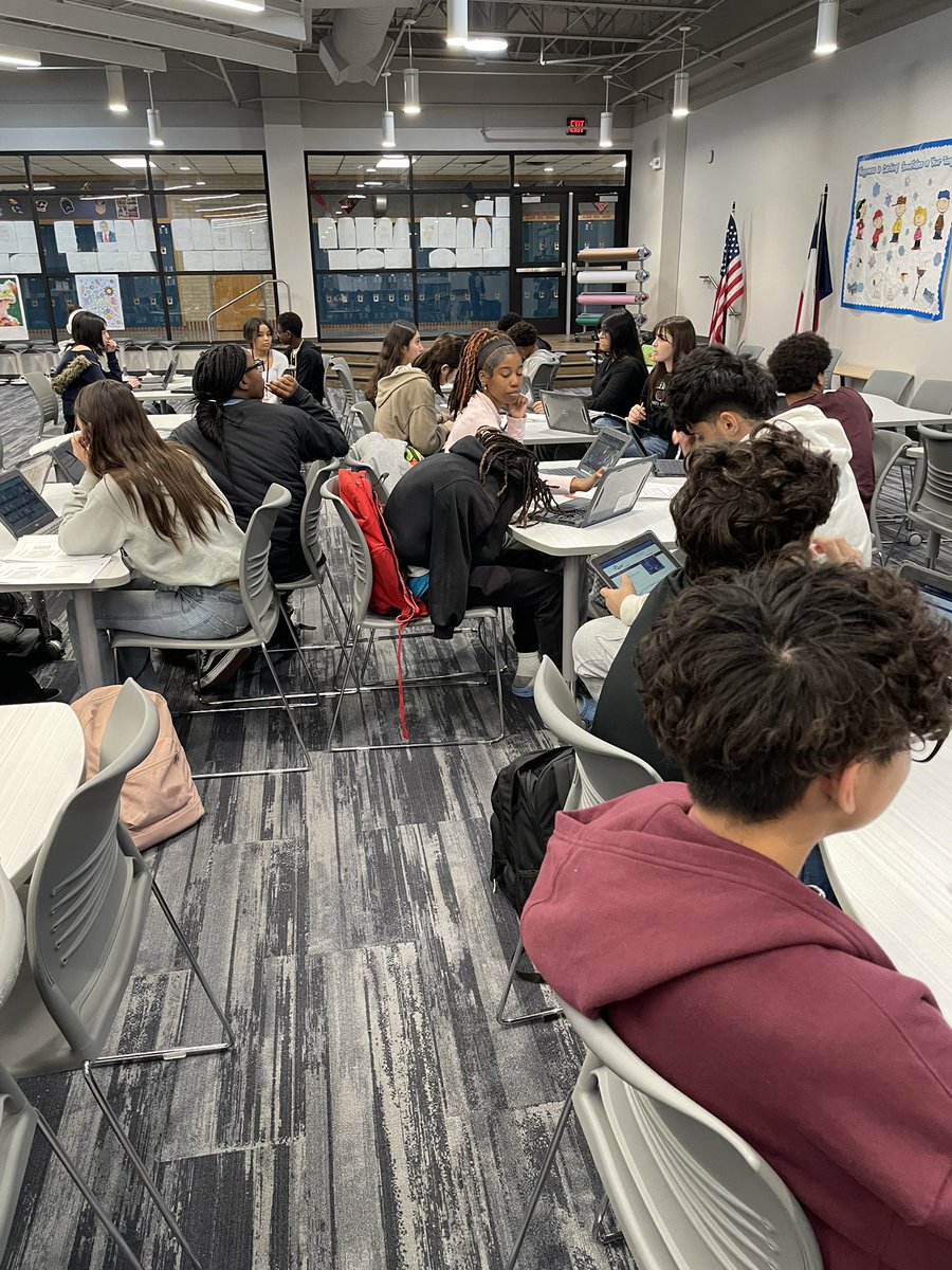 Summit Library tweet media