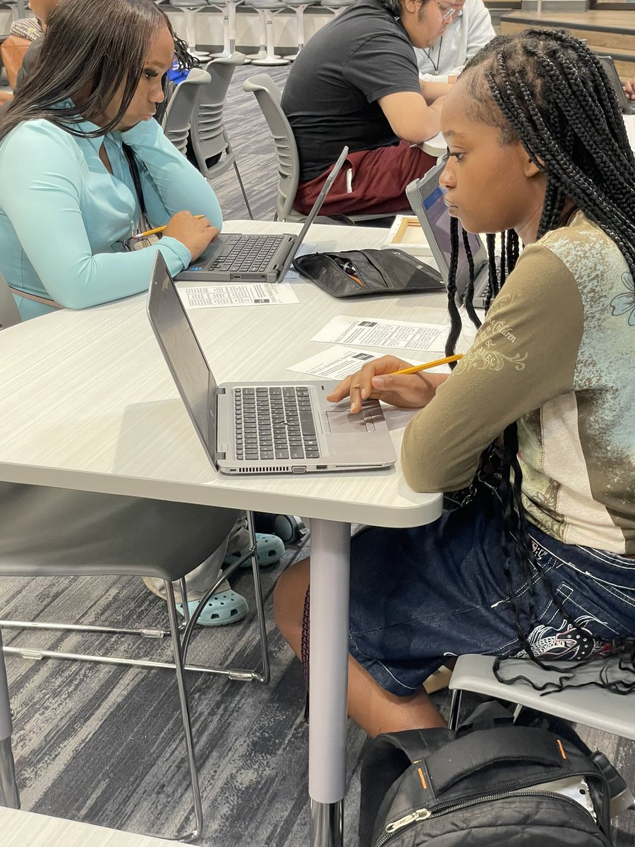 Summit Library tweet media