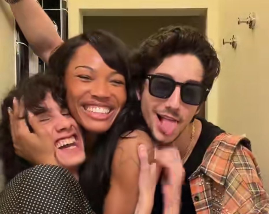 Car'a'carn ✨ tweet media