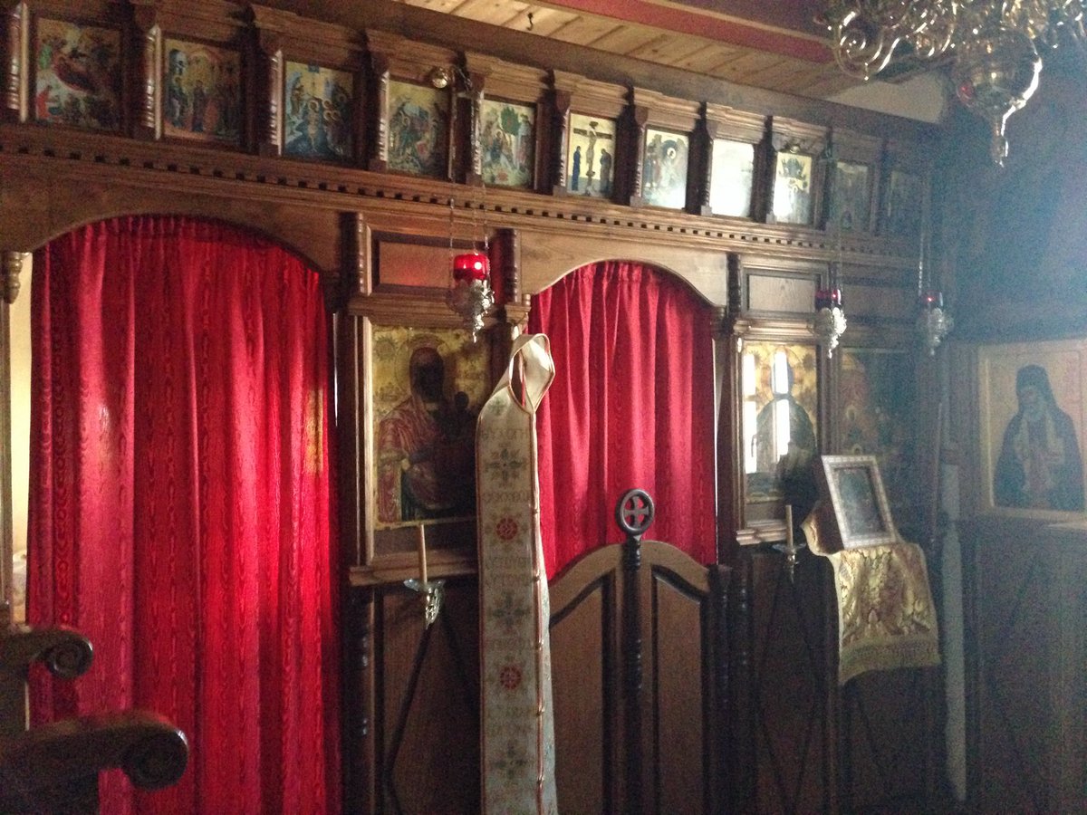 jamestheos's tweet photo. Pater Methodios has dedicated his life to serving our community and nurturing our faith. His humble Kelli on Mt. Athos, a sacred space for prayer and worship, now needs our help after earthquake damage. Please consider contributing or sharing this message. https://t.co/KUCRzSBEvY https://t.co/JzogEmxXHF