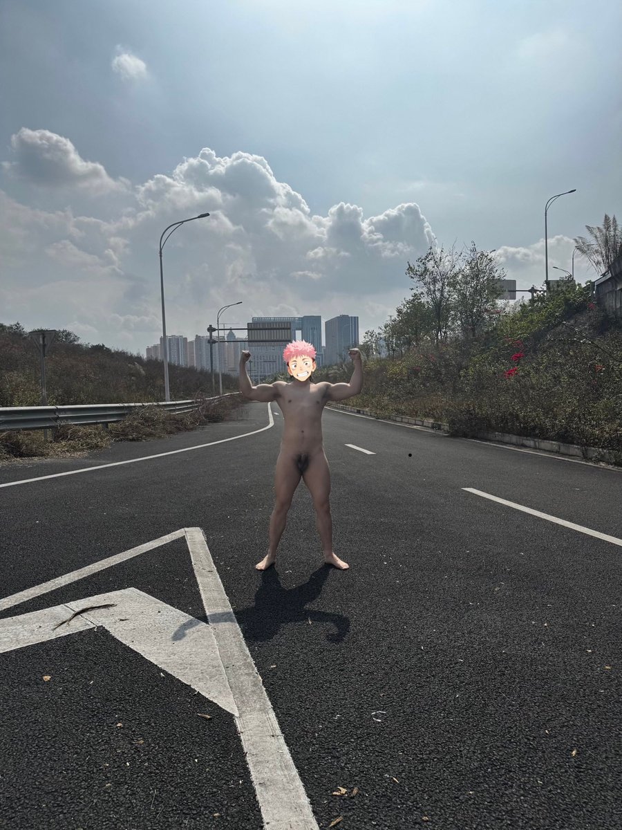 KongKong tweet media