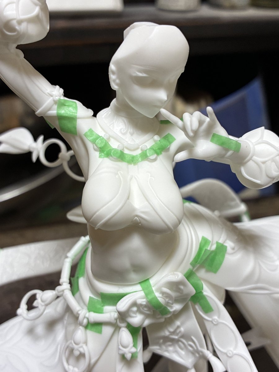 この首飾りの珠？に5時間位格闘しました(主に女豹のポーズで