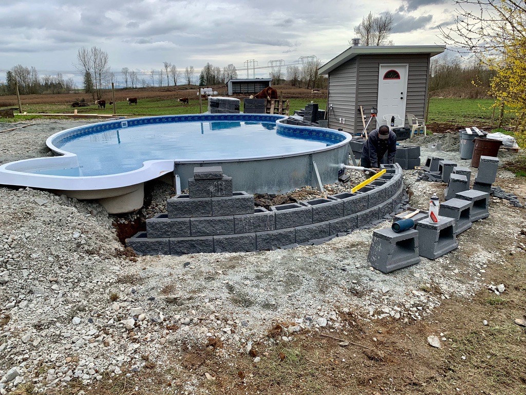 Pool Supplies Canada tweet media