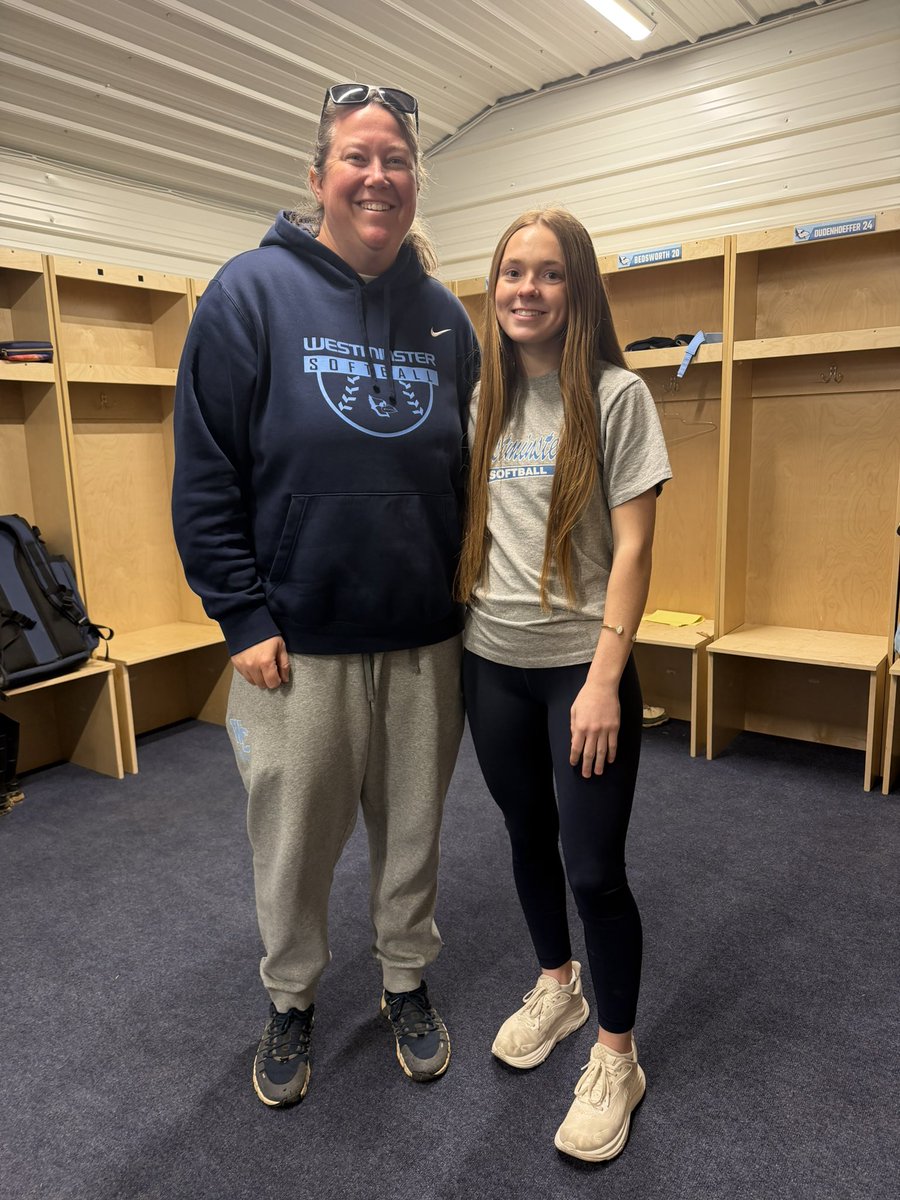 BradiK34968's tweet photo. Big thank you to @westmosoftball and Coach Stafford for such an amazing visit today! I loved getting to meet the team and learn more about what life is like at Westminster. So grateful for the opportunity! Go Blue Jays!💙🩵📚
@WestminsterMO @WC_BlueJays https://t.co/XdI6HmPJ8u