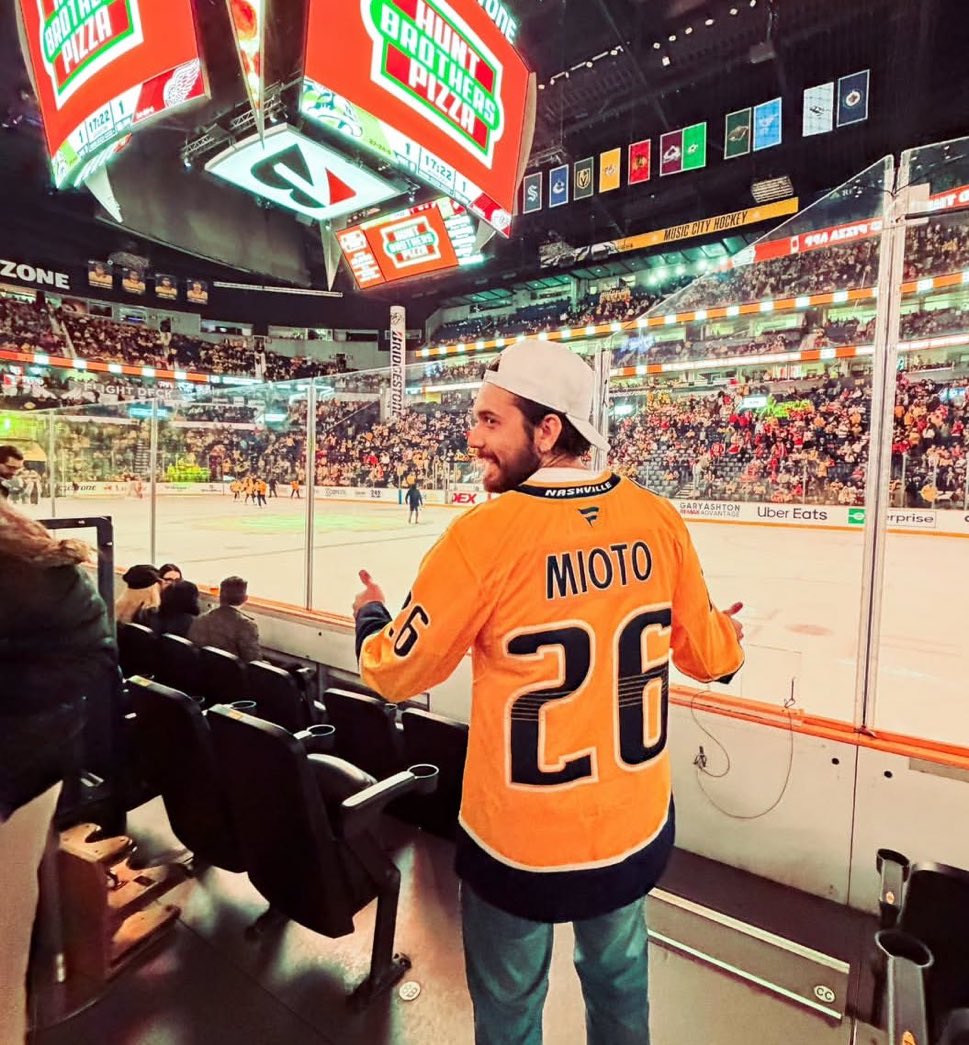 Ele já tá muito nativo, chega, volta pro Brasil 😭