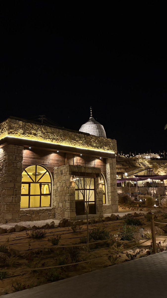 ليـلة من ليالي رمضان 
˖ ݁𖥔 ݁˖   🌙  ˖ ݁𖥔 ݁˖