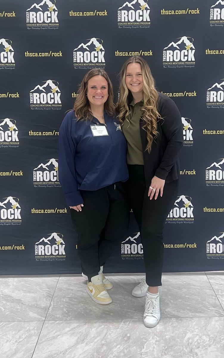 Hannah Sargent tweet media