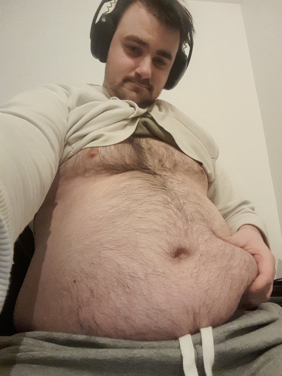 LazyBearo tweet media