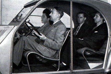 YannRobichon's tweet image. #Citroën #Deudeuche #2CV #2CVdujour #2CVoftheday