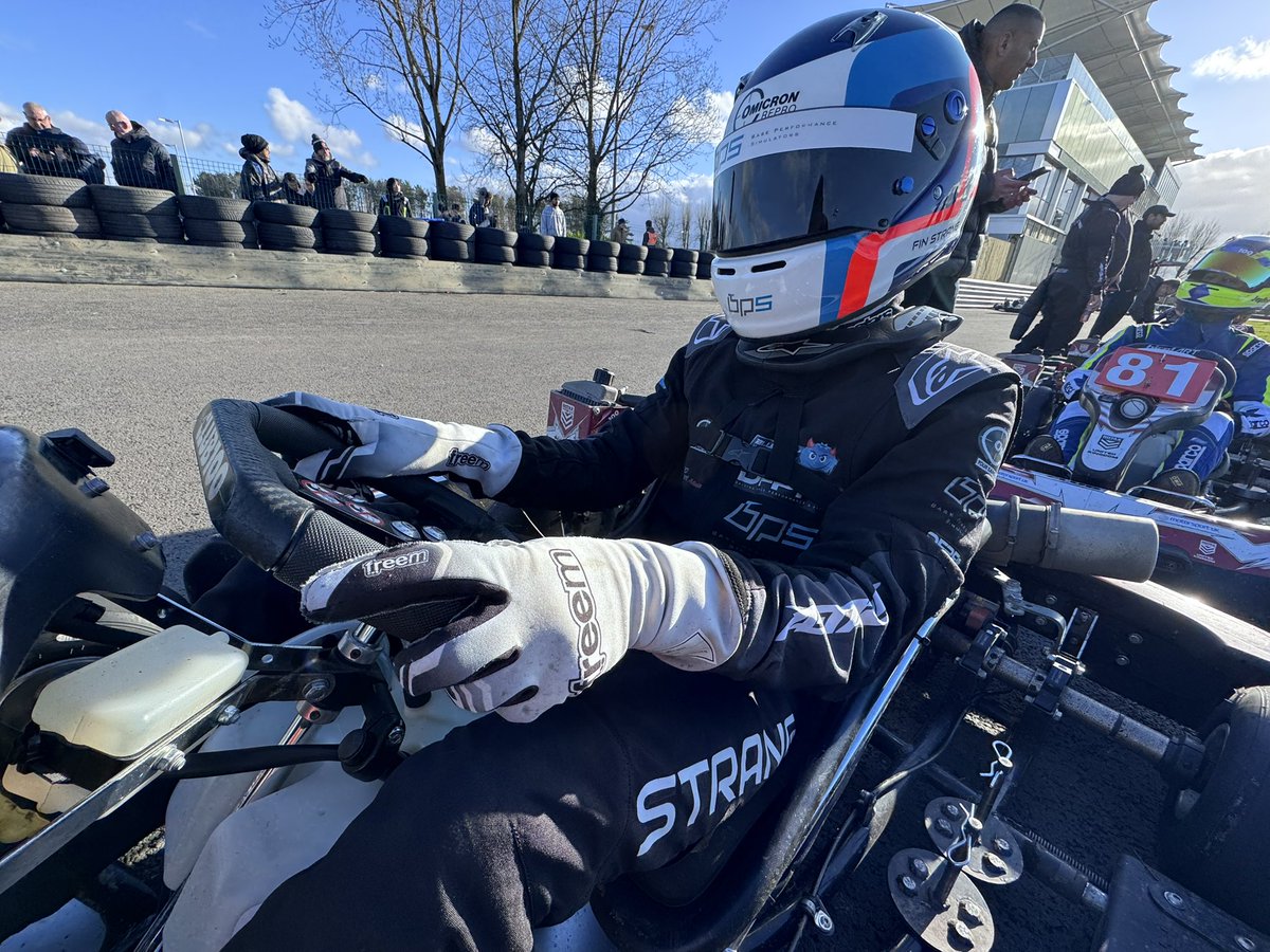 Simon Strang tweet media