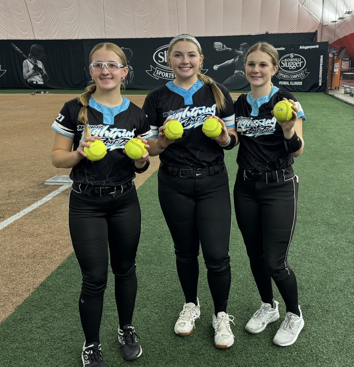 Wisconsin Lightning 09 tweet media