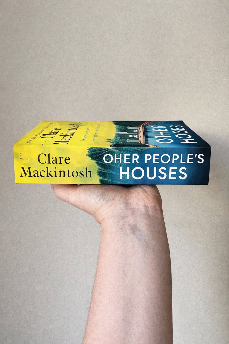 Dippy Books tweet media