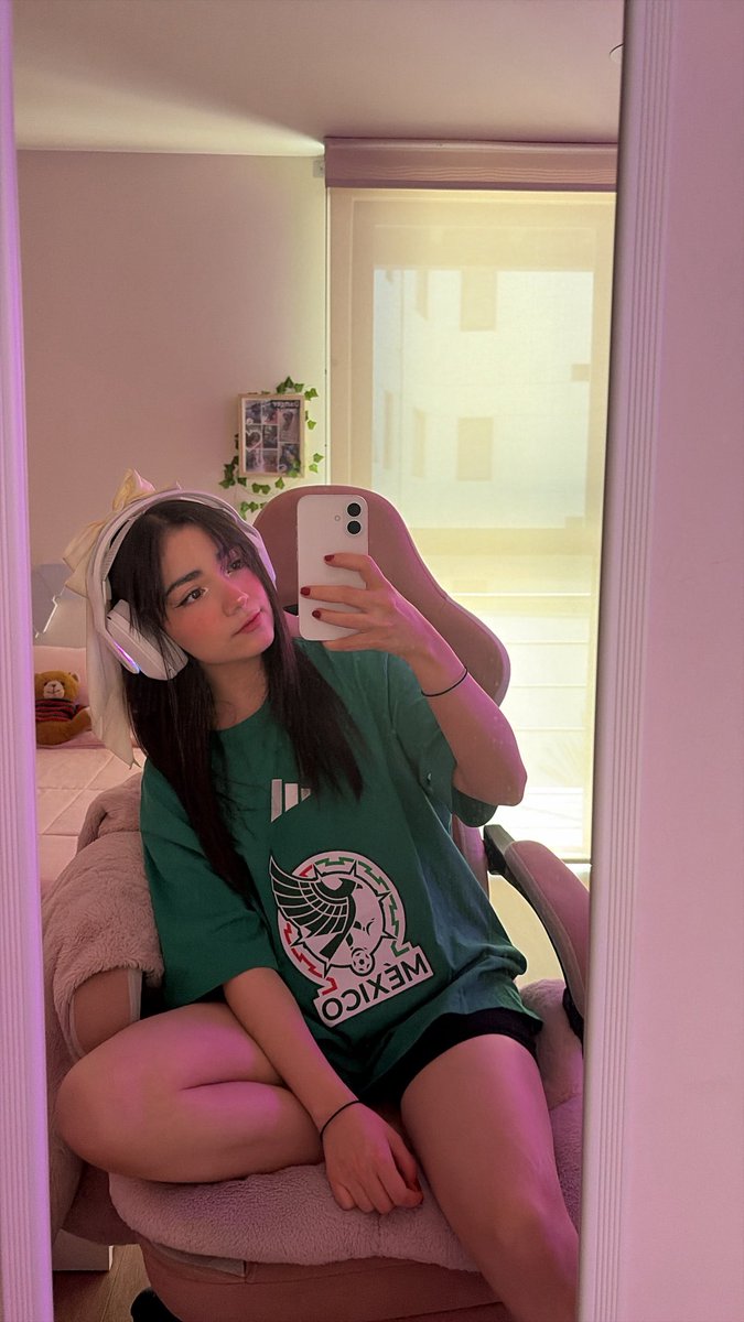 MaryBlog tweet media