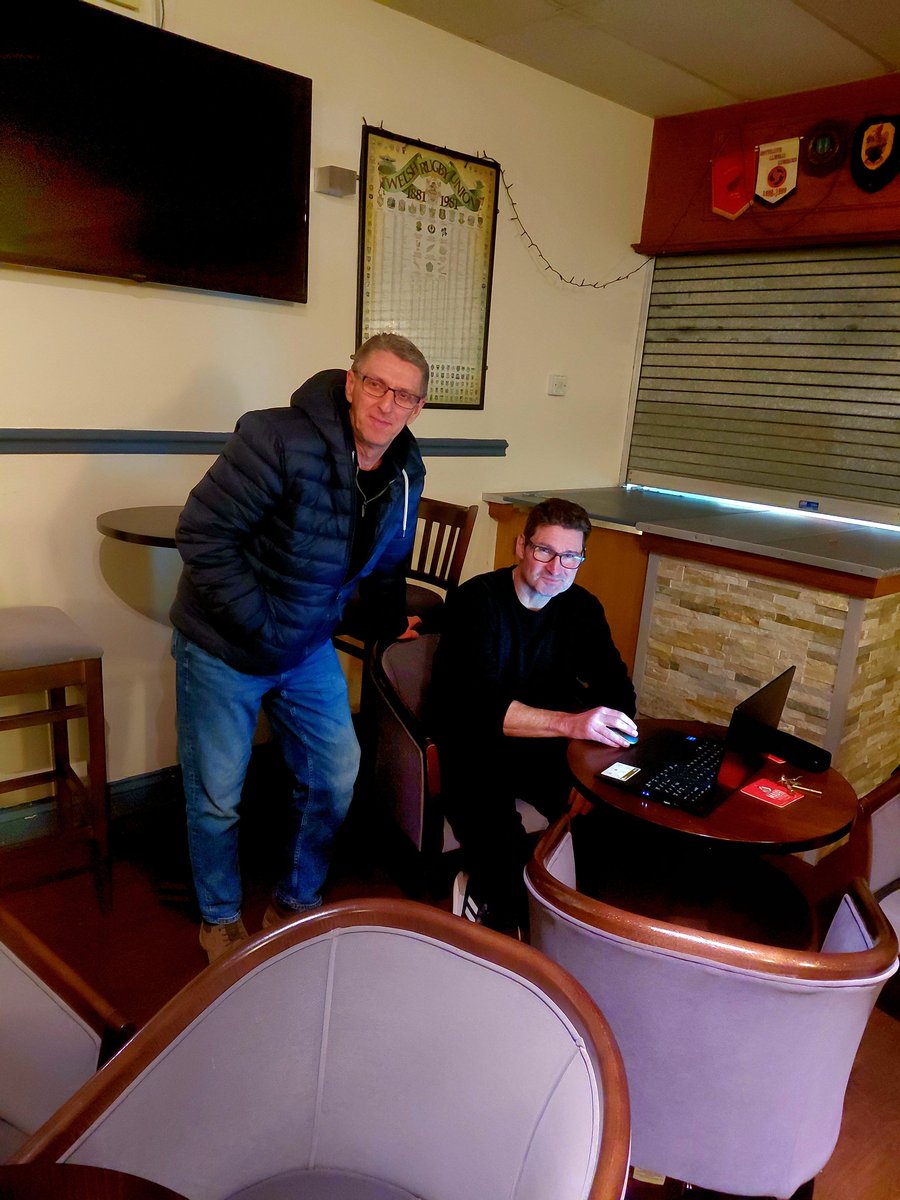 Faye Davies tweet media