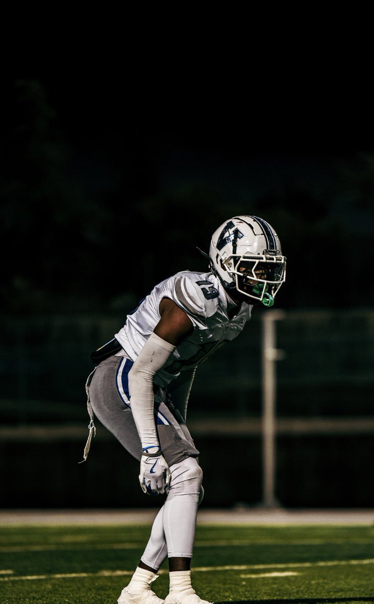 Jevarri “Golden” Capel tweet media