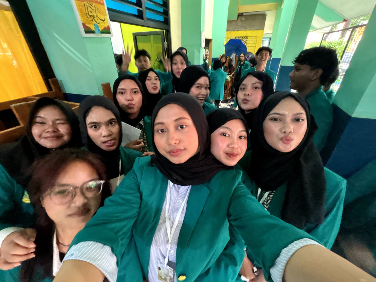 hmnrace's tweet photo. output pkmp, ternyata w ga cocok menjadi manan mananan https://t.co/c8LRLHy14f