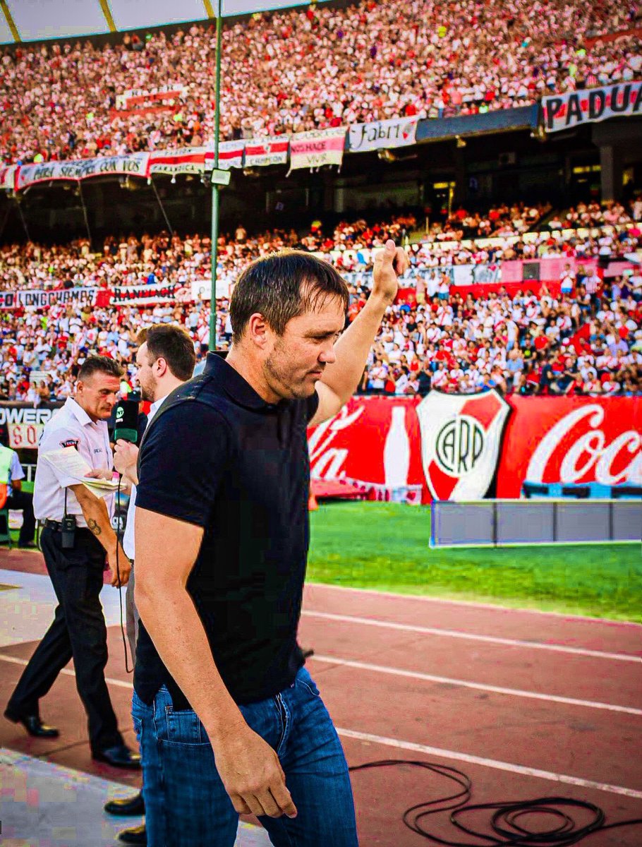 Eduardo Coudet, análisis táctico de sus equipos.

🧵 Hilo