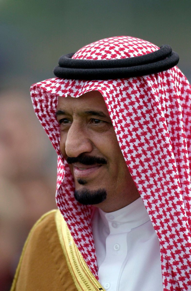 أَبْلَق. tweet media