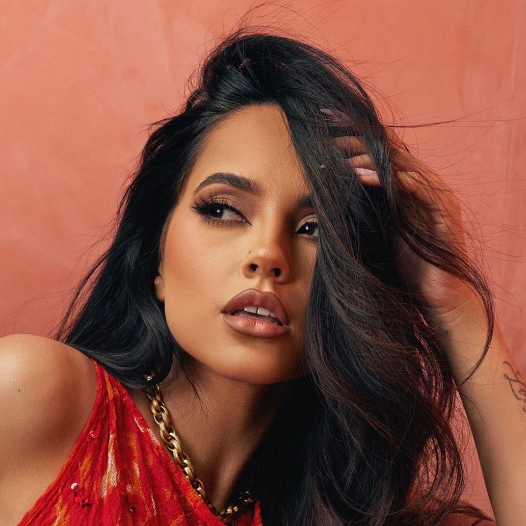 Pop Crave tweet media