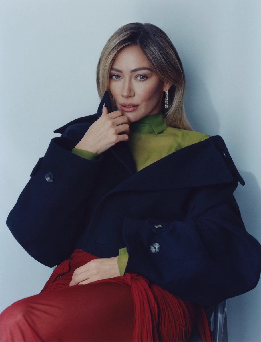 With 84K units, Hilary Duff earns the highest debut this decade for a singer named Hilary Duff.