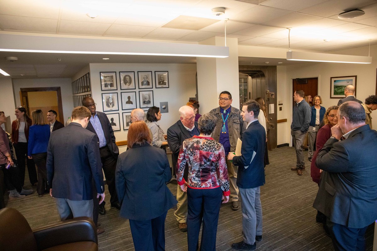 Oregon State Treasury tweet media