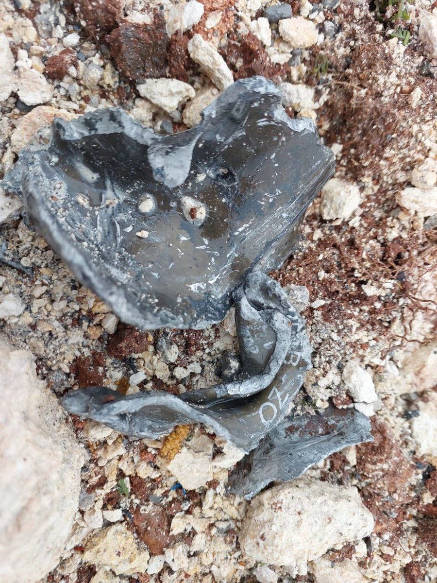 QalaatAlMudiq's tweet image. #Syria: an attack that visibly went under the radar - 2 years ago, Iran fired a wave of ballistic missiles at #Idlib.

Tehran claimed they were targeting #ISIS - the usual scapegoat - but instead they struck an abandoned medical facility in a Rebel-held area.

4 Khaibar‑Shikan