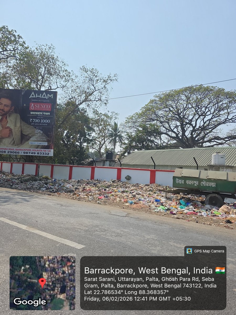weirdhyphen's tweet photo. @khurpenchh The condition of West Bengal. You'll find an open dumping ground every 100 meters on this road. https://t.co/3kJXcyymFC