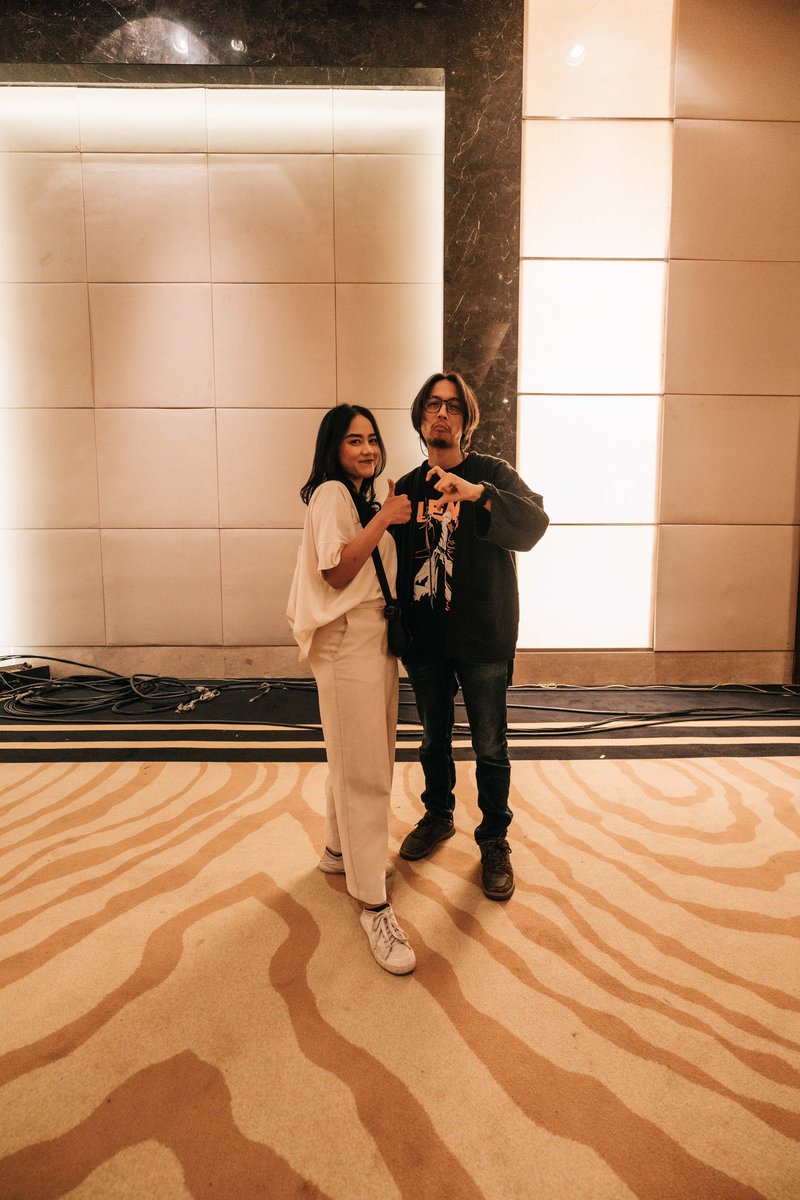 AlyaAprilia_'s tweet photo. bung, selamat hari bahagia✨ @FiersaBesari https://t.co/CbkMkhkniV