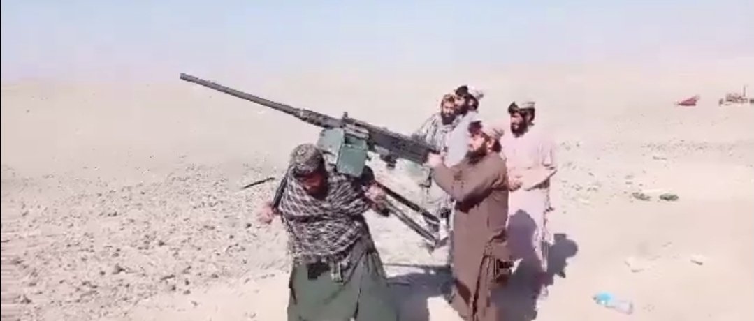 Si lleváis un mal dia, pensad en los pobres Afganos y los Pakis.

Se curran una buena guerra, de las de antes a puro huevo y no les hace caso ni Dios.