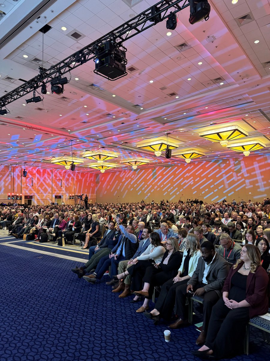 MeatInstitute's tweet photo. It was standing room only at the 2026 Annual Meat Conference for @HHSGov @SecKennedy to discuss how meat and poultry are real foods at the center of a healthy diet for Americans. https://t.co/qkm8LyL1Ug