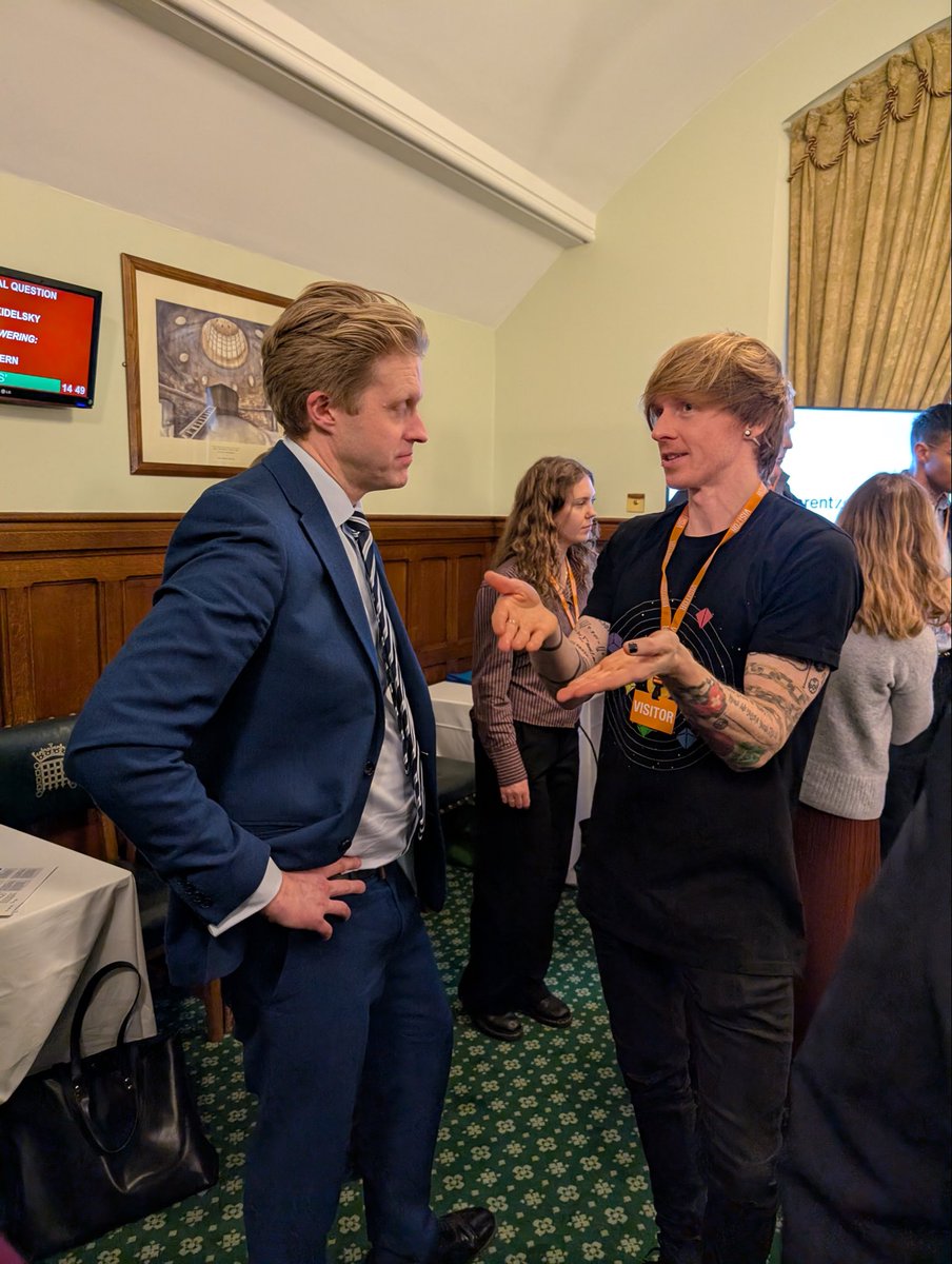 Dr Tom Crawford tweet media