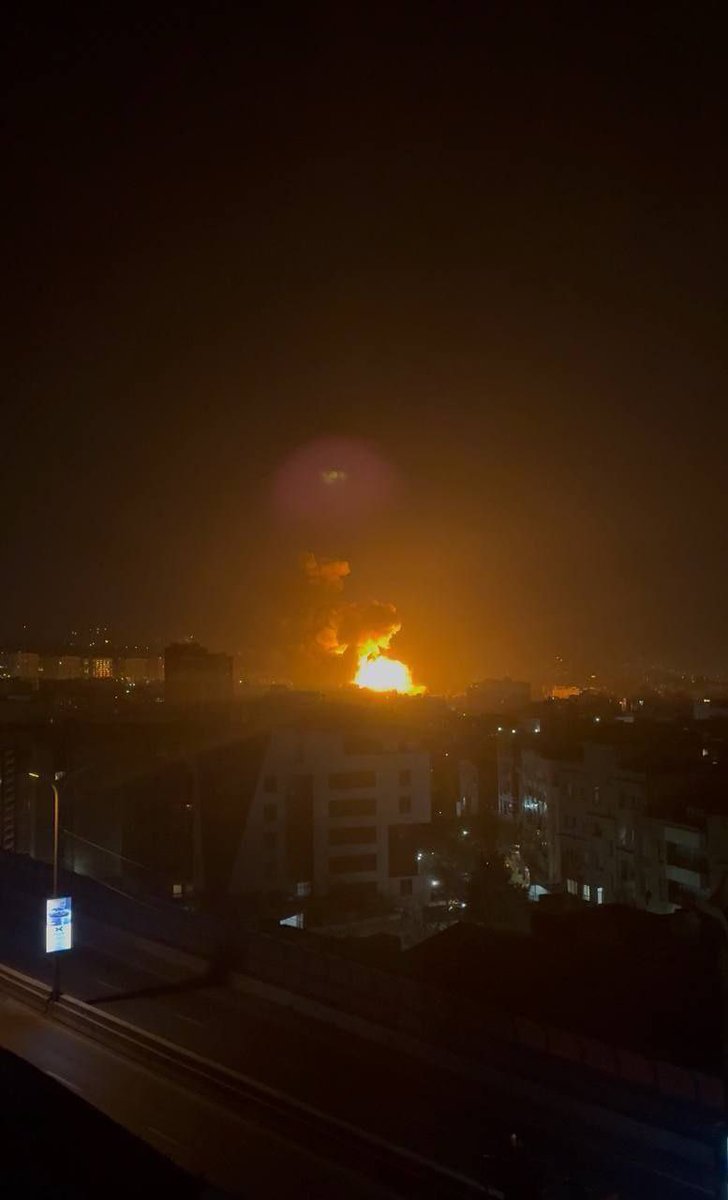 Osint613's tweet photo. Shock and awe in Tehran right now https://t.co/NQUZJhoVAI