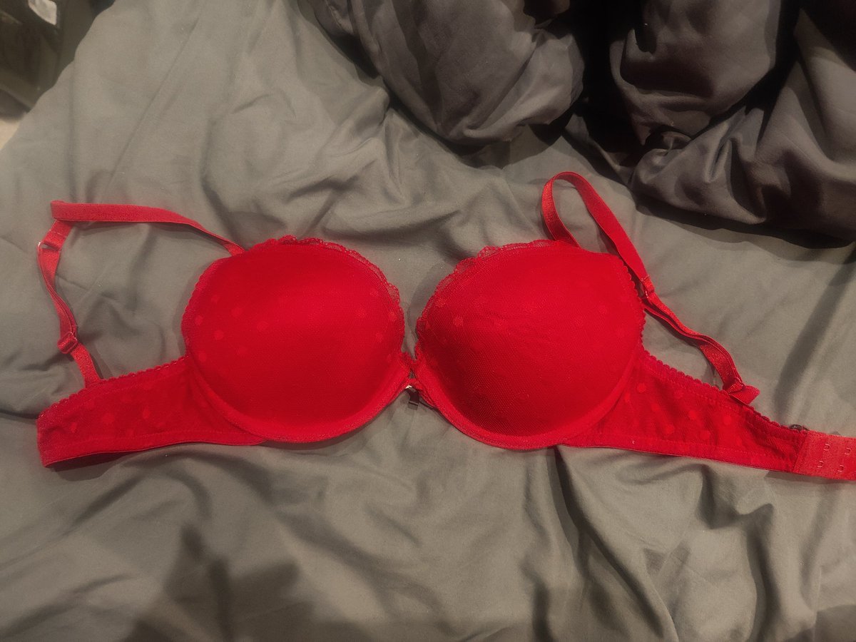 Lexi-Brooke tweet media