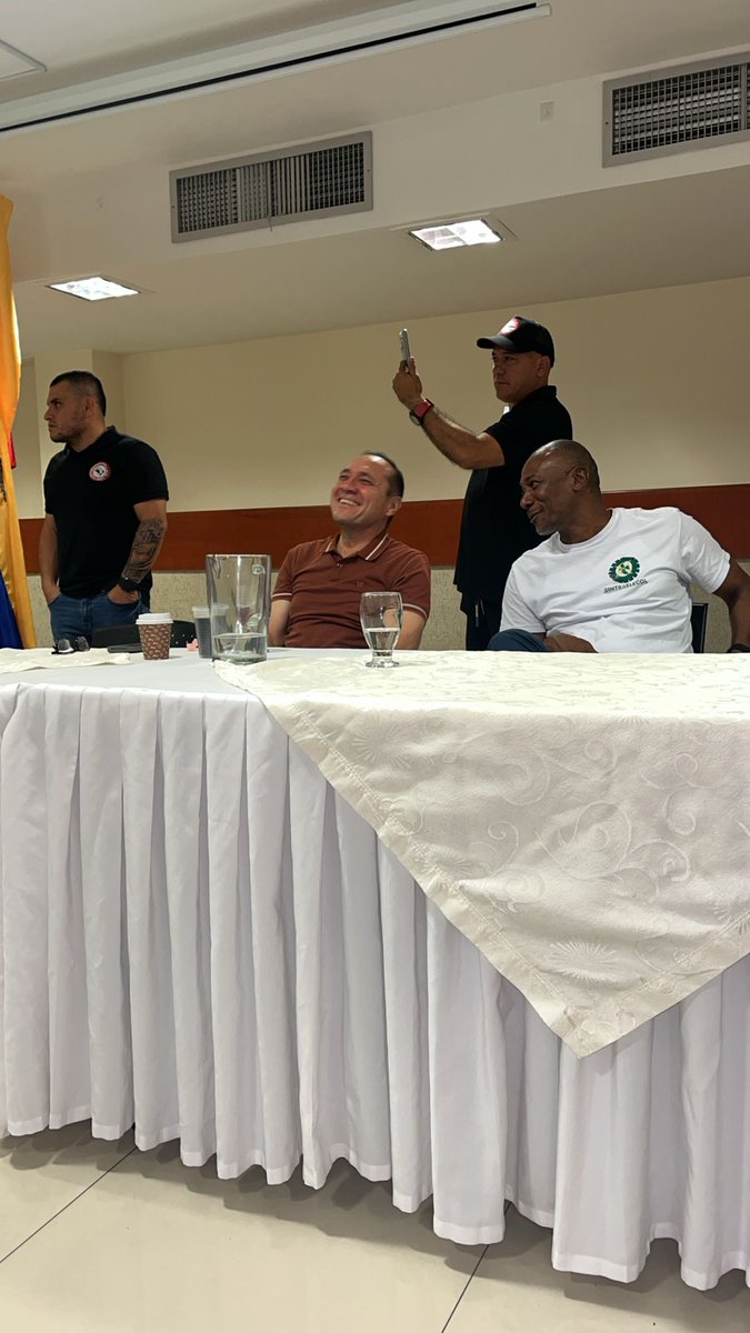 SINTRAELECOL VALLE DEL CAUCA / TOLIMA tweet media