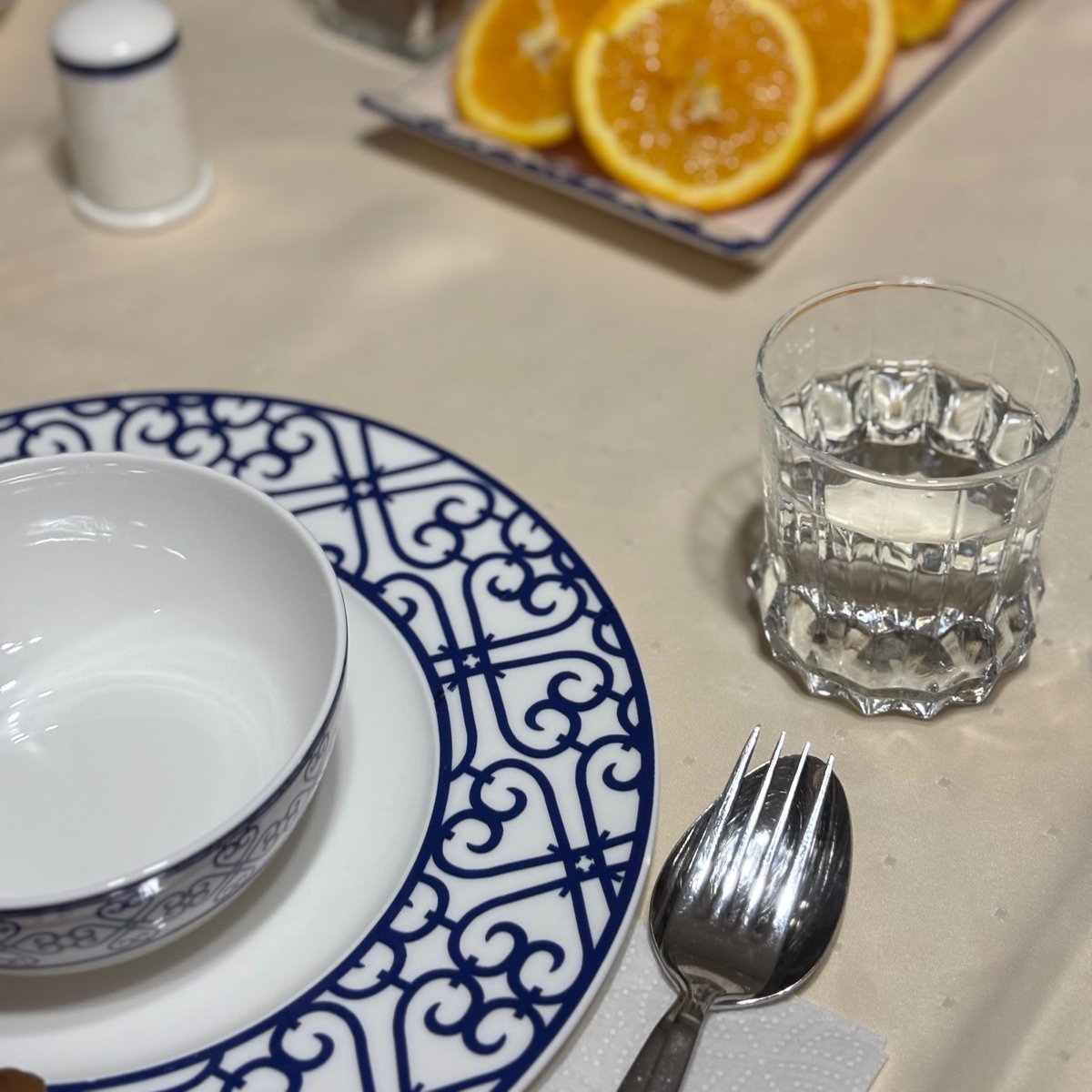 salinakdarr's tweet photo. kız kıza iftar yapıp saatlerce çay içip örgü örmek ✨ https://t.co/xlMOhM47cI