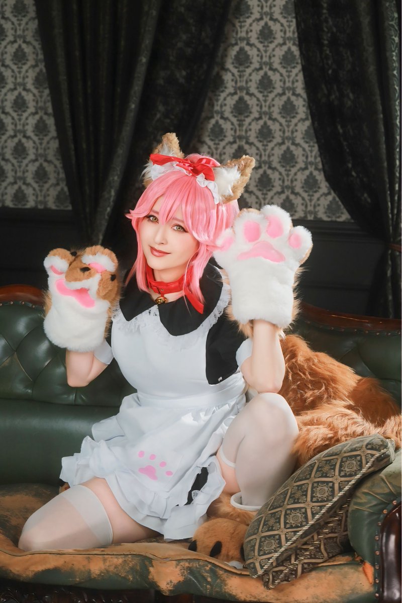 おはキャット（1411日目)🦊

タマキャ第二再臨🌟
BB誕生日動画に沢山の反応感謝🎀
（一応ストッキング履いて露出対策済☑️）
春になる≒CCCですね🌸

コスホリ通販沢山のお買い上げ
ありがとうございます😭
既刊のおは玉藻シリーズ全巻まで
買われる方もいらっしゃいました🤗
皆様からの売り上げが