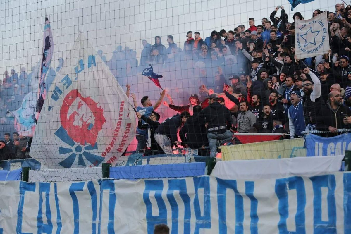 ultras_antifaa's tweet image. #Italy - Che Guevara flags in the U.S. Città di Fasano stands.